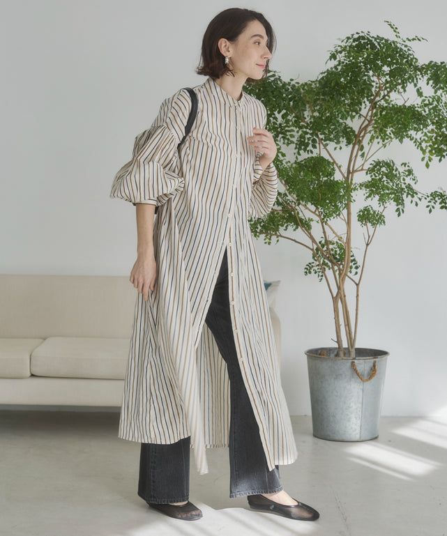 ギャザースリーブシャツワンピース