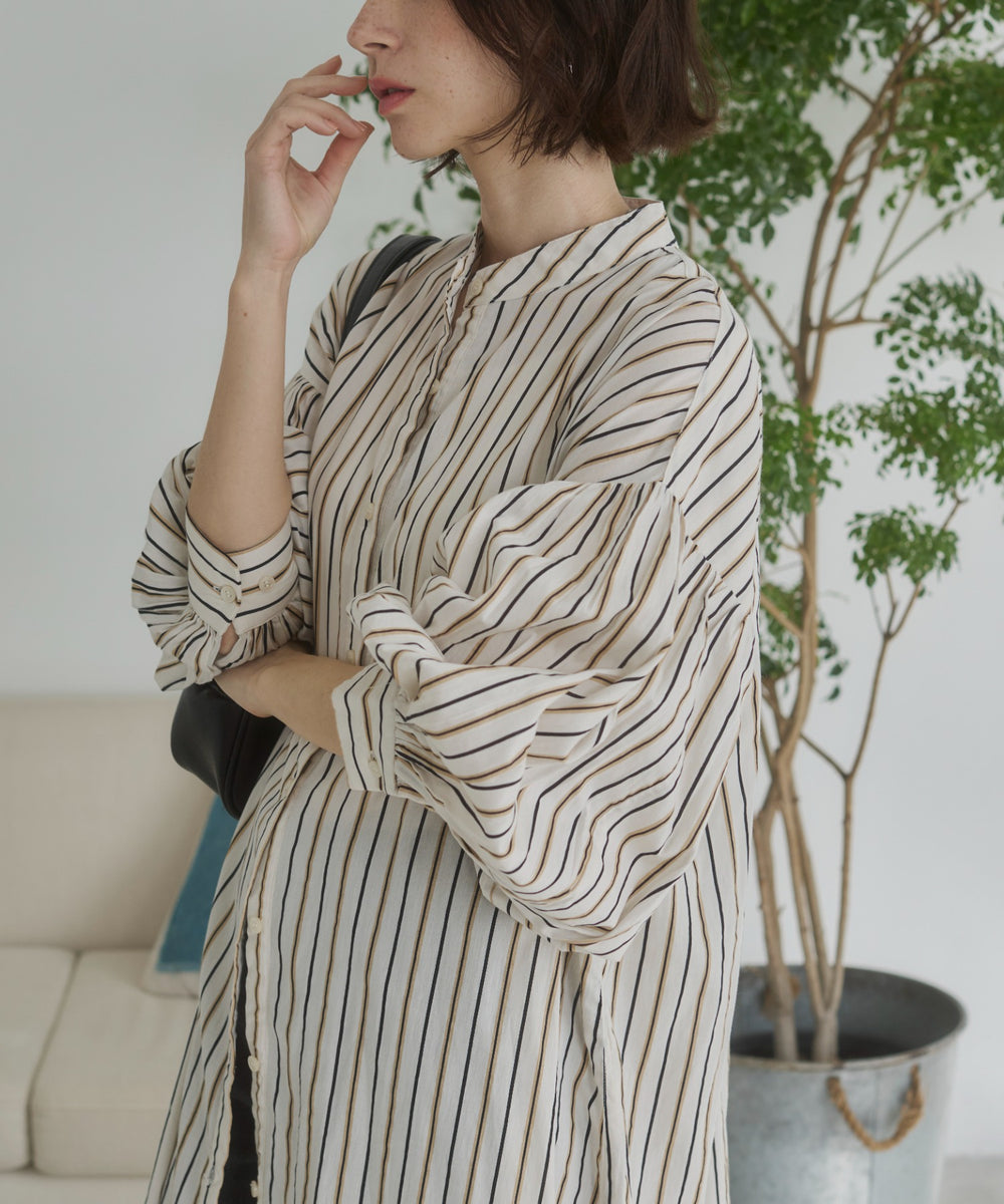 ギャザースリーブシャツワンピース