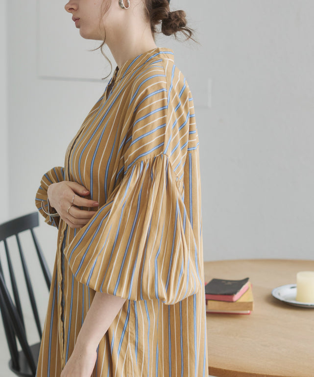 ギャザースリーブシャツワンピース