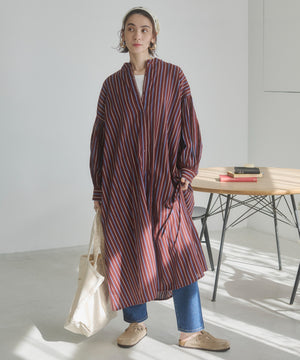 ギャザースリーブシャツワンピース