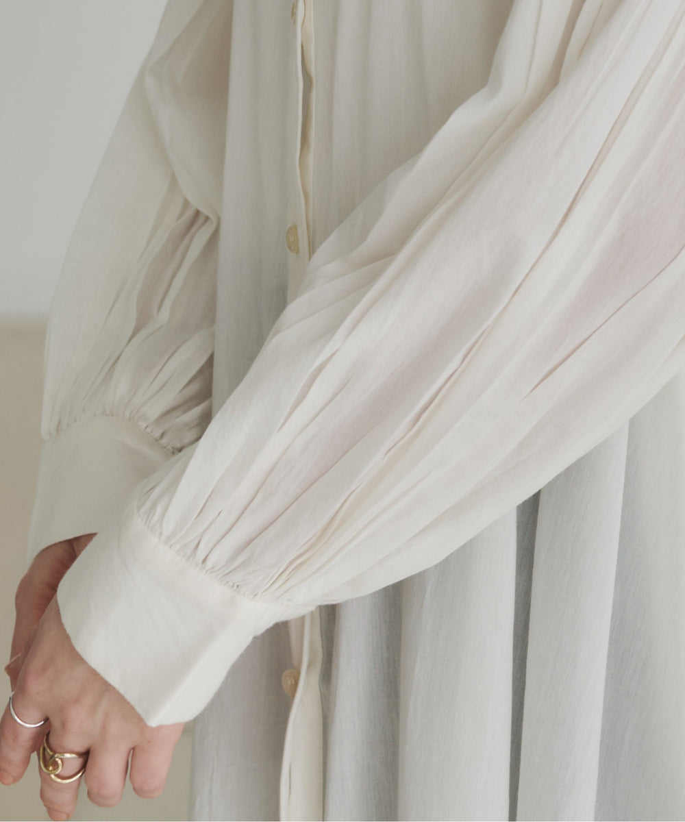 ギャザースリーブシャツワンピース