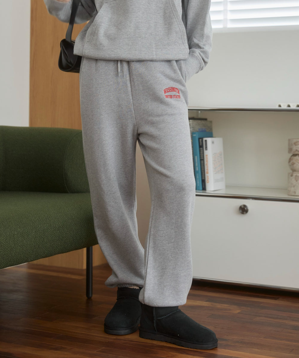 ワンポイント刺繍スウェットパンツ