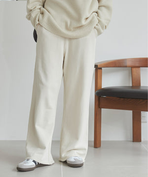 model：168cm 着用サイズ：F