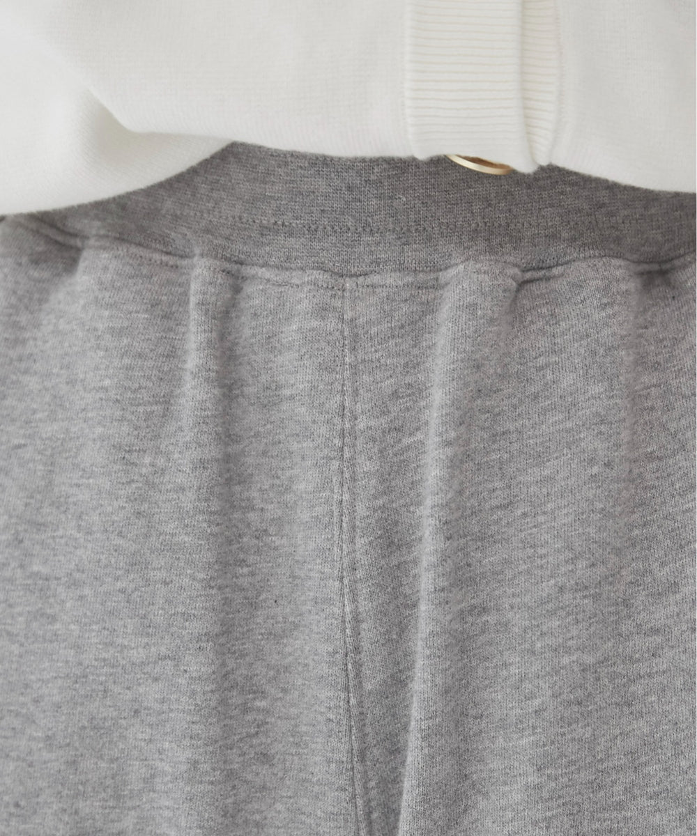 ワイドスウェットパンツ