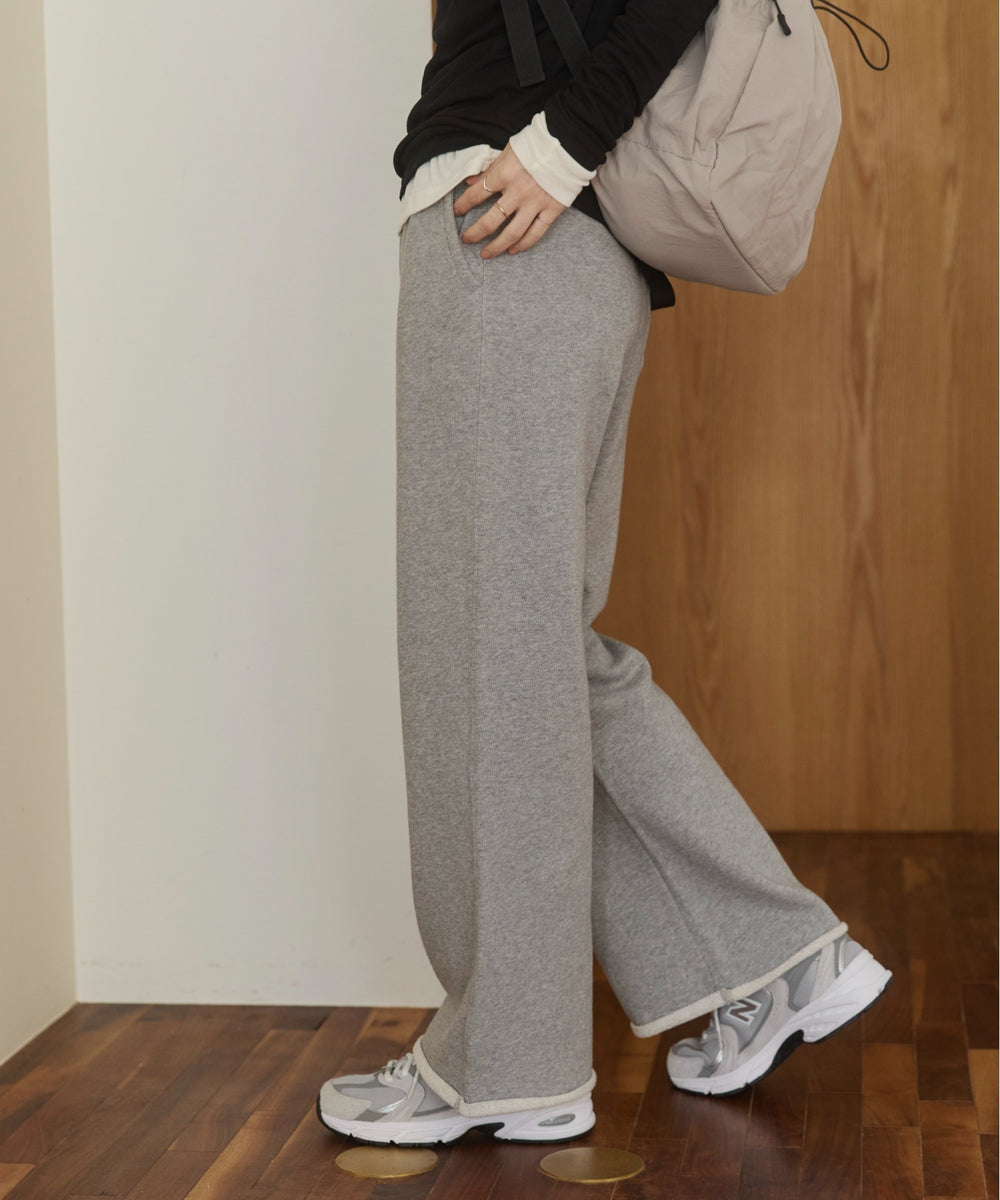 ワイドスウェットパンツ