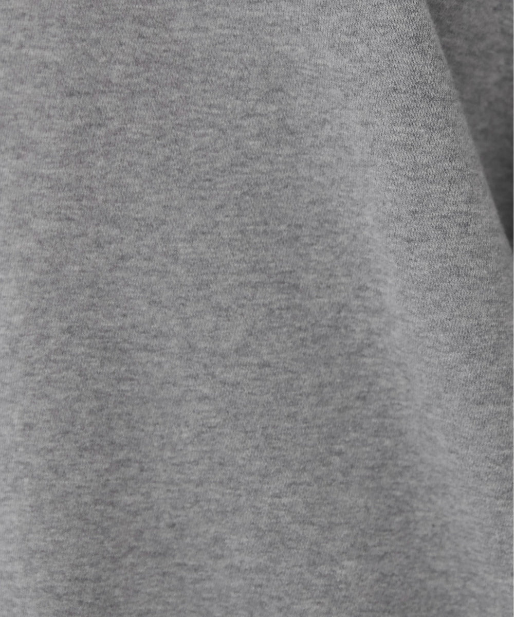 オフショルスウェット