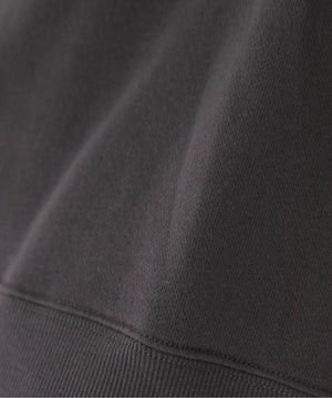 オフショルスウェット