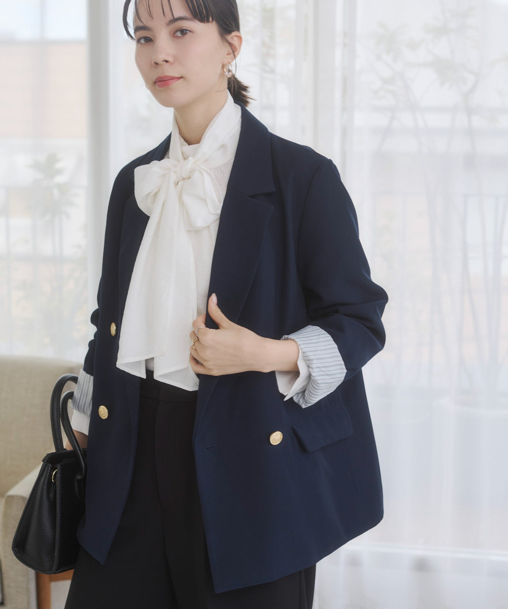 金ボタンダブルブレザージャケット