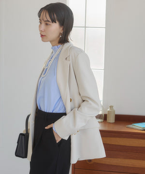 金ボタンダブルブレザージャケット