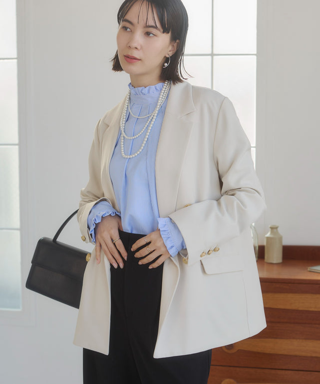 金ボタンダブルブレザージャケット