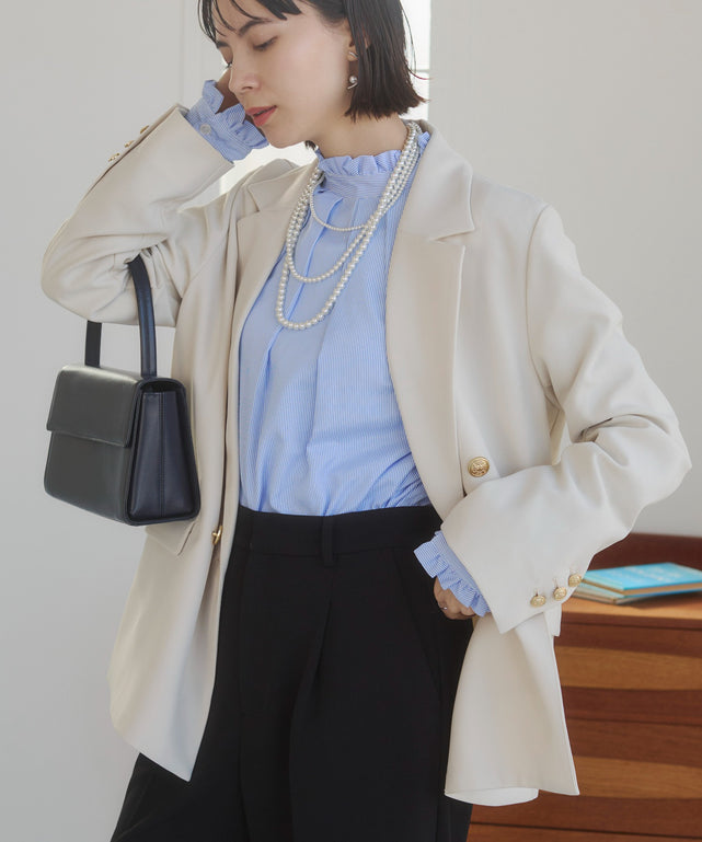 金ボタンダブルブレザージャケット