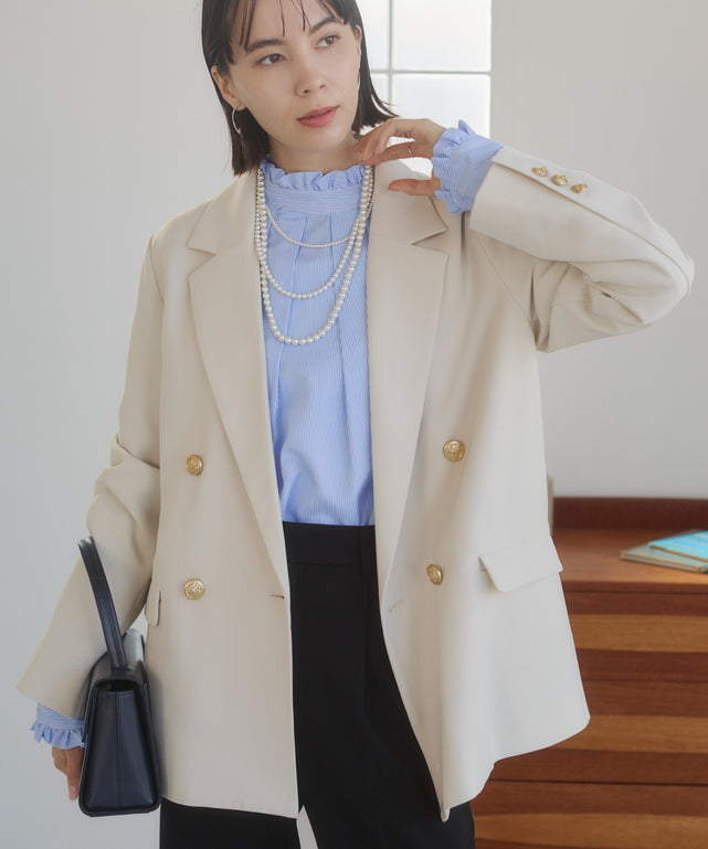 金ボタンダブルブレザージャケット