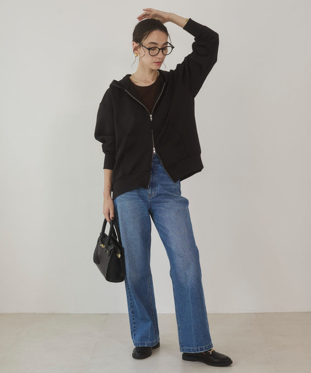 ダンボールジップアップフーディー