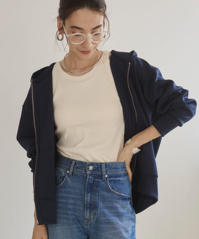 ダンボールジップアップフーディー