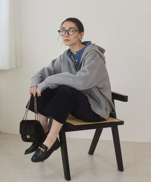 ダンボールジップアップフーディー