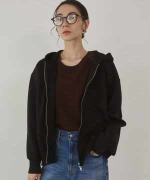 ダンボールジップアップフーディー