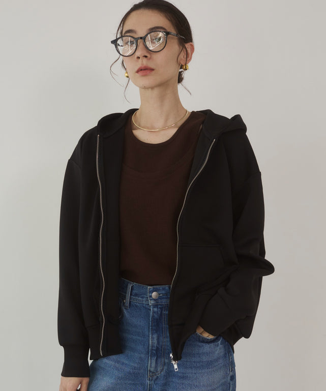 ダンボールジップアップフーディー