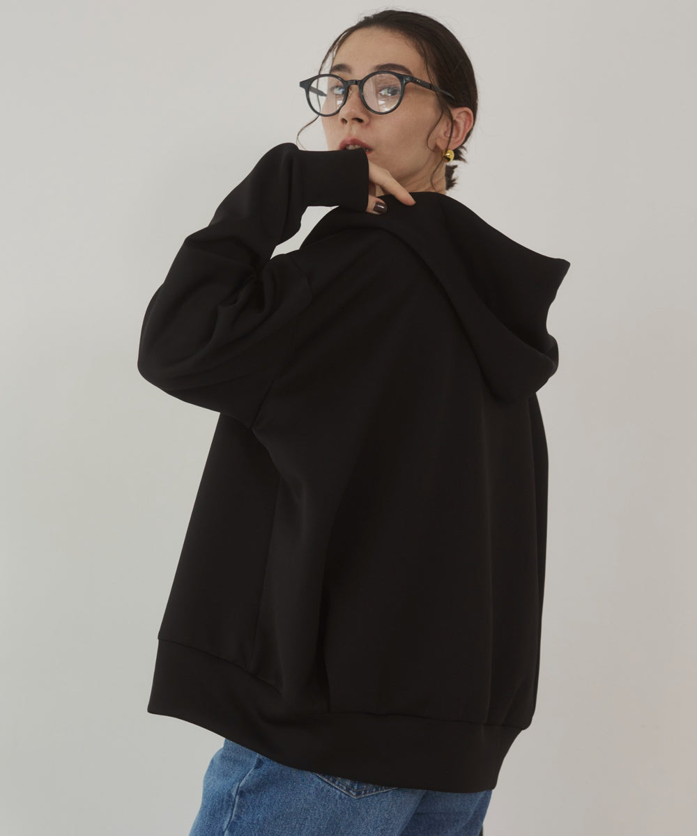 ダンボールジップアップフーディー