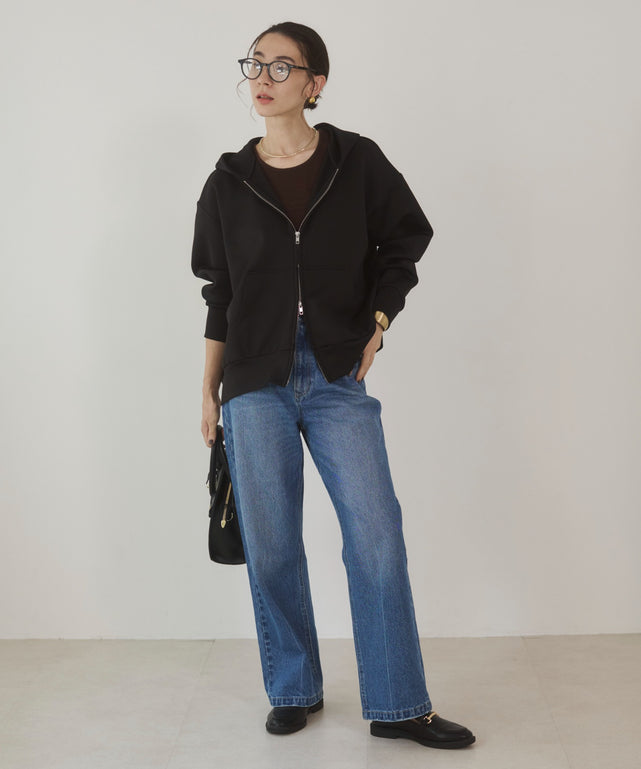 ダンボールジップアップフーディー