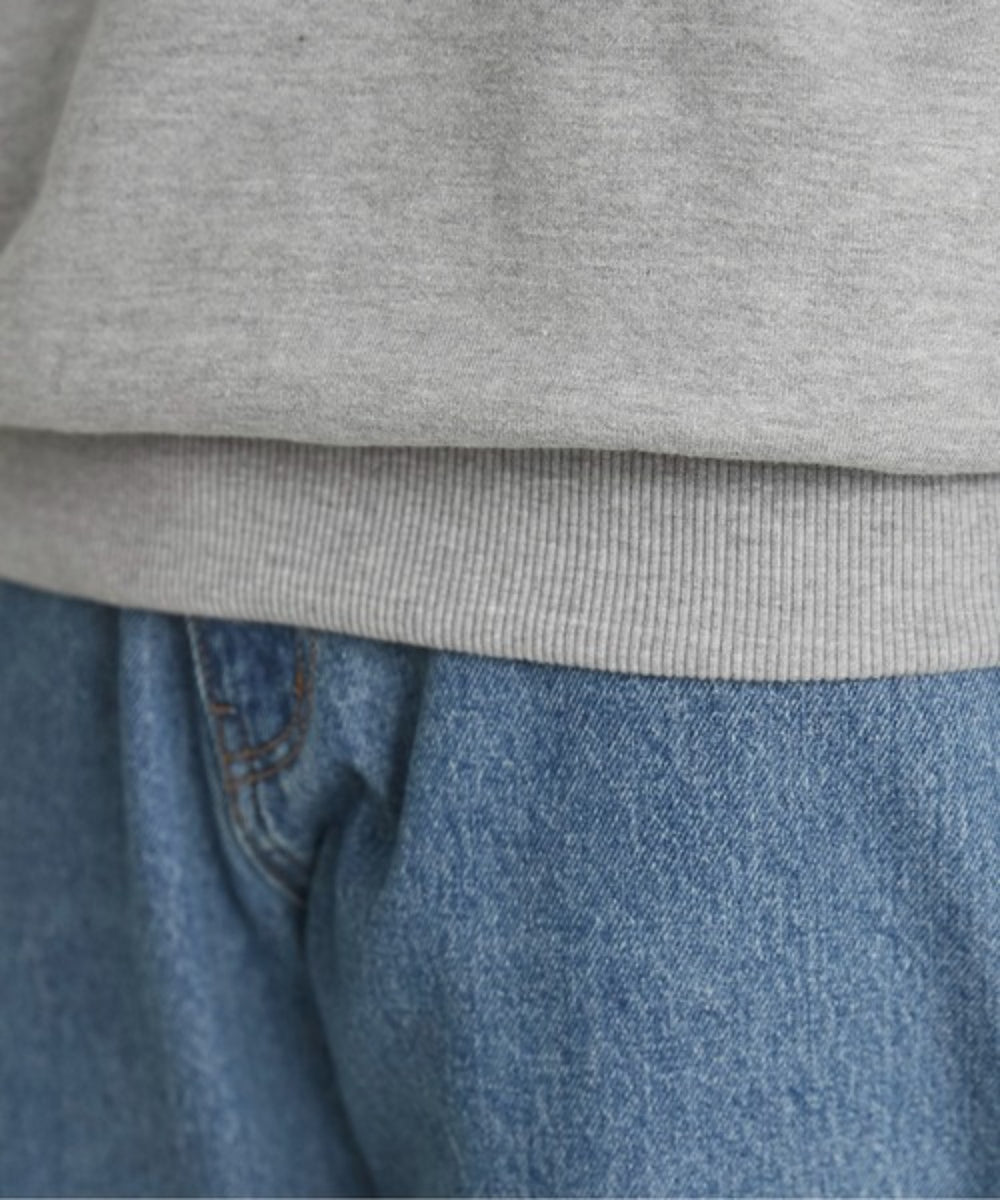 カレッジロゴスウェット