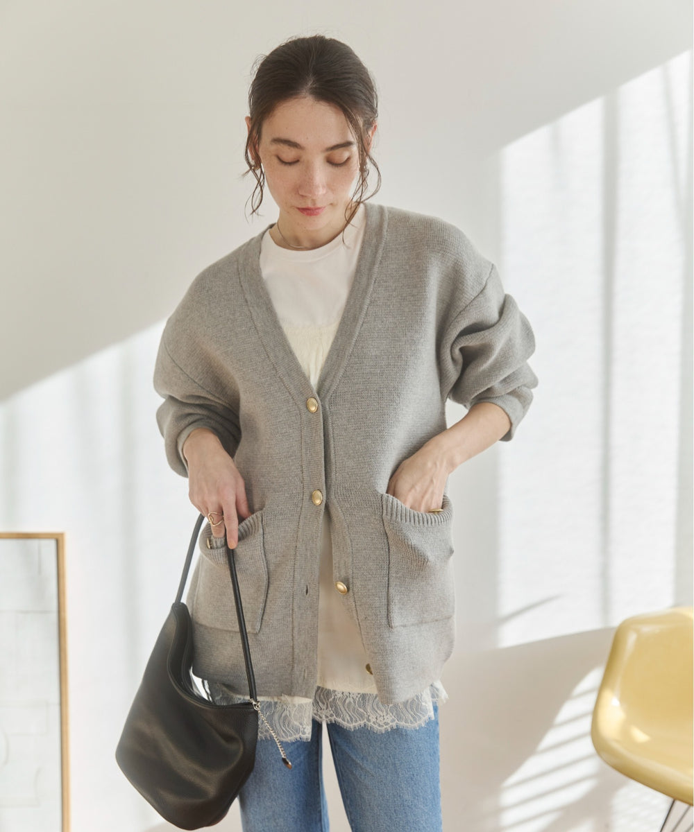 金釦Vネックニットカーディガン