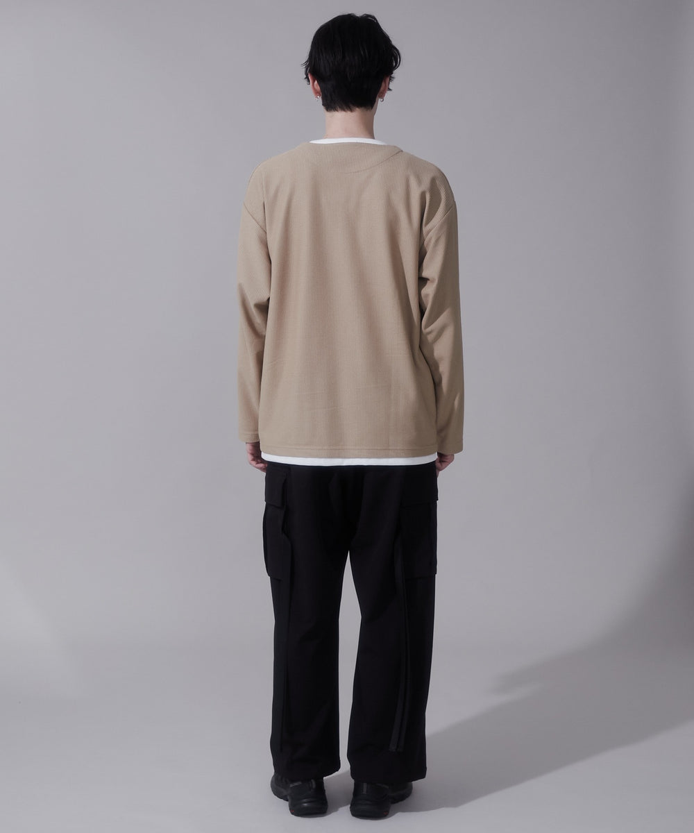 ベージュ　モデル180cm　L着用