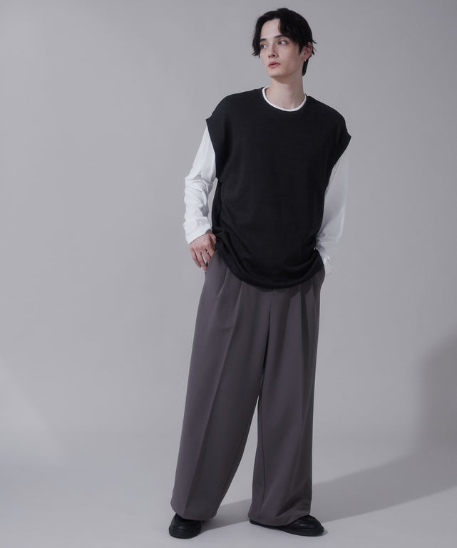 チャコール モデル：180cm L着用