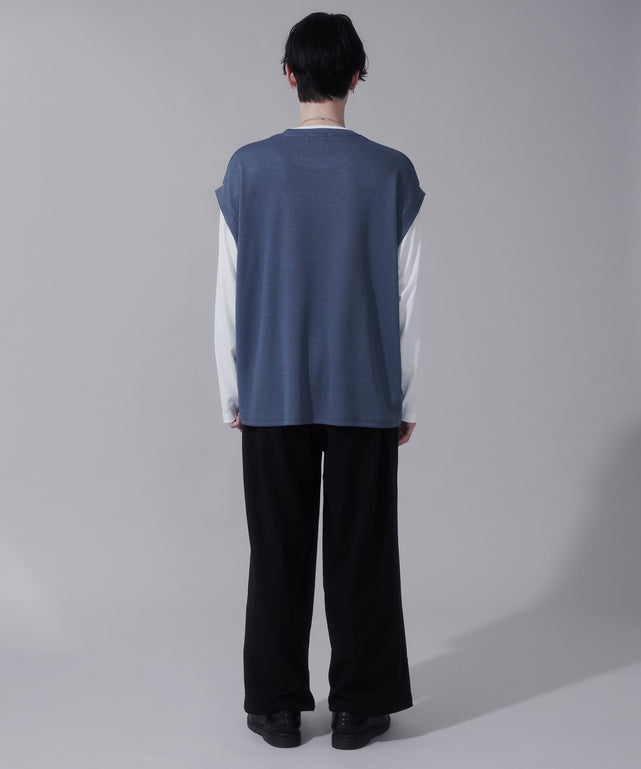 ネイビー モデル：180cm L着用