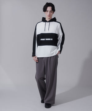 ホワイト　モデル:180cm　L着用