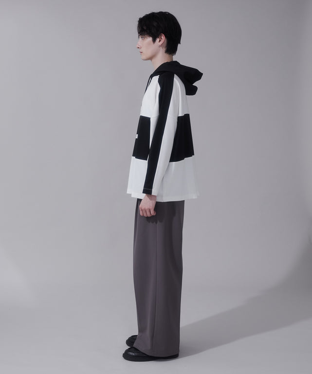 ホワイト　モデル:180cm　L着用