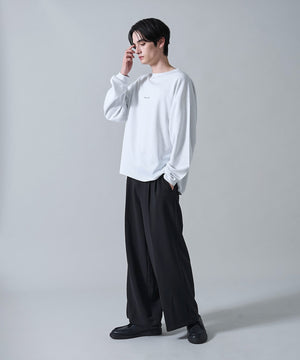 オフホワイト　モデル：180㎝　L着用