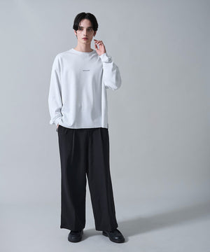 オフホワイト　モデル：180㎝　L着用