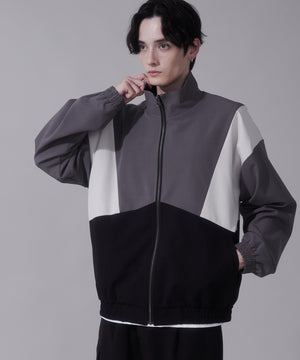 チャコール　モデル:180cm　L着用