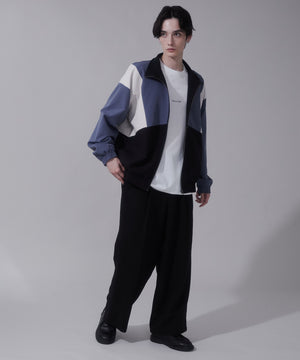 サックス　モデル:180cm　L着用