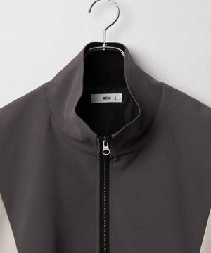 トロミスタンドブルゾン