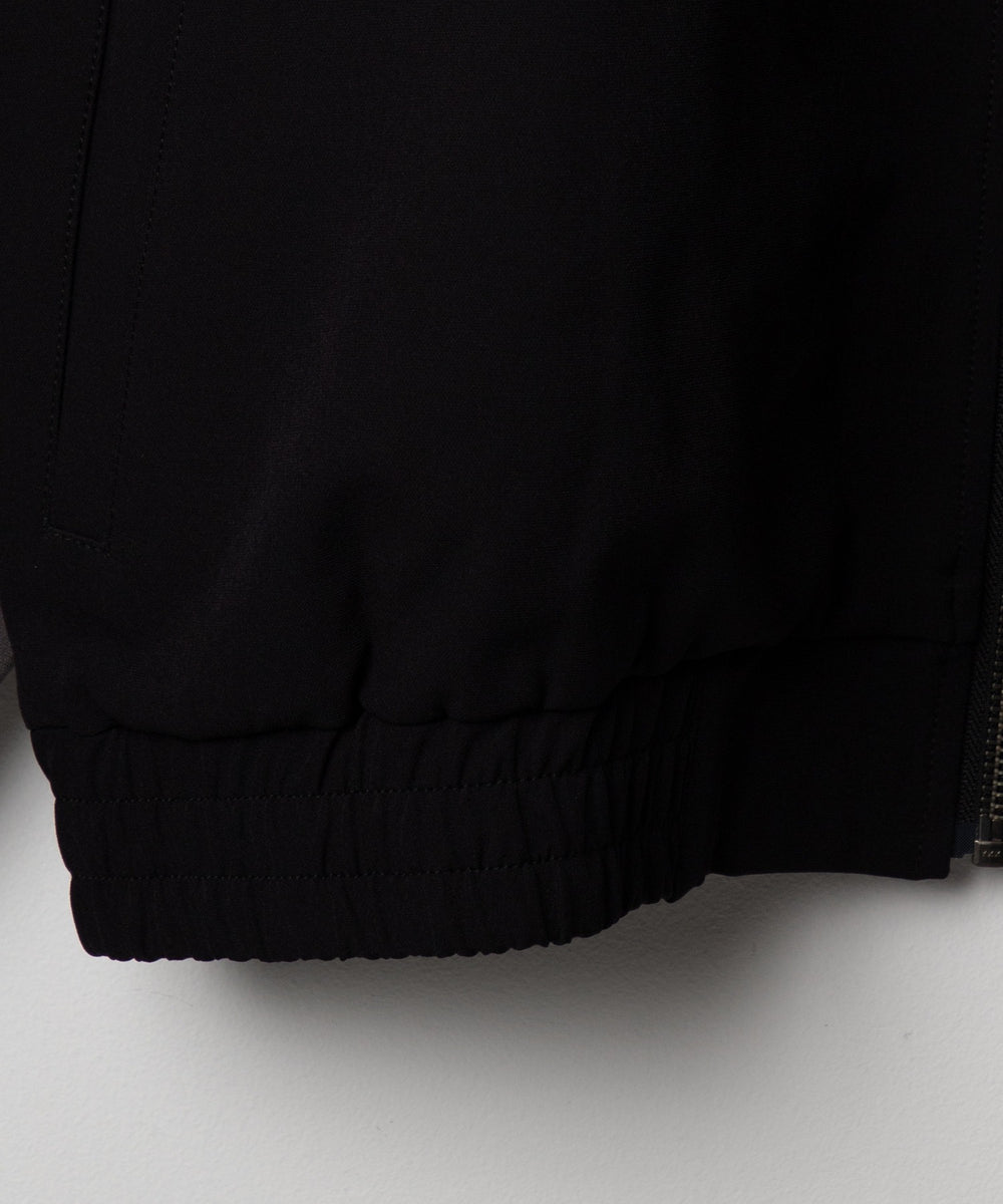 トロミスタンドブルゾン