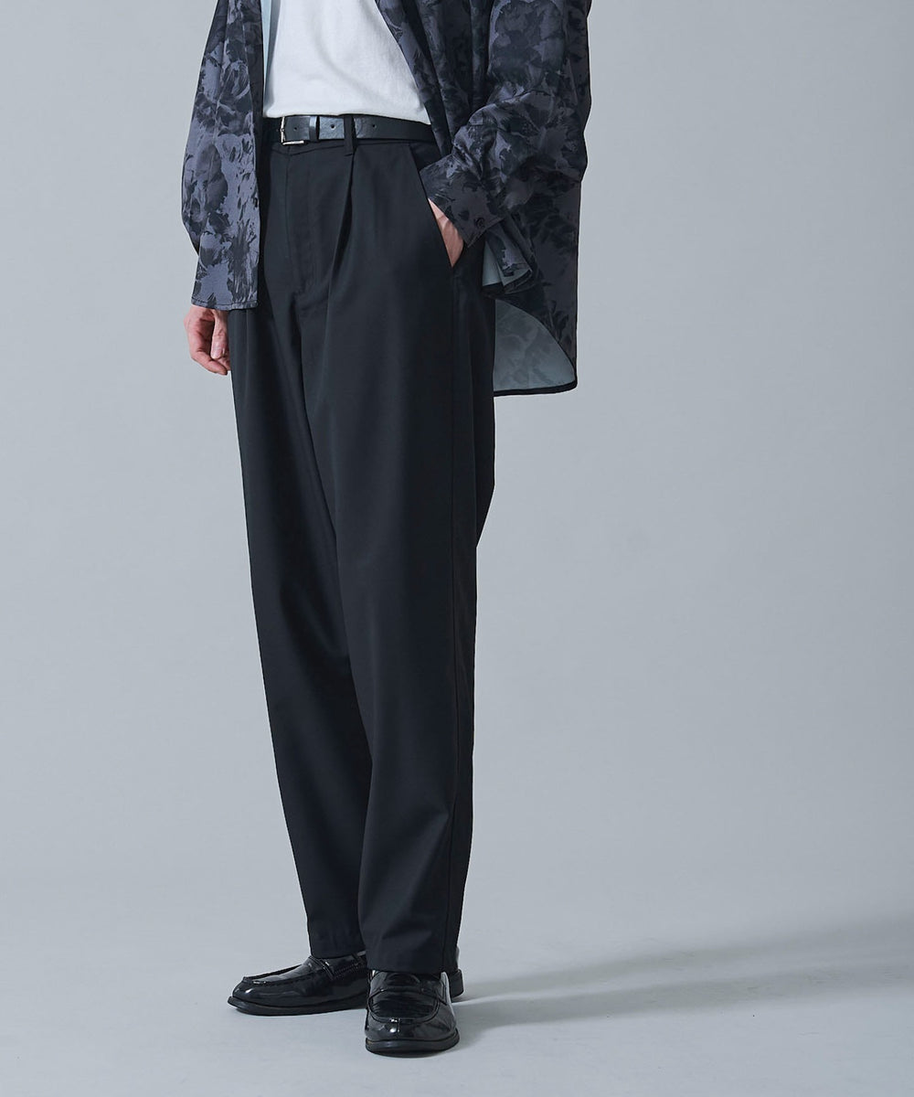 ブラック　モデル：180㎝　L着用