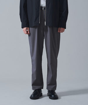 グレー　モデル：180㎝　L着用