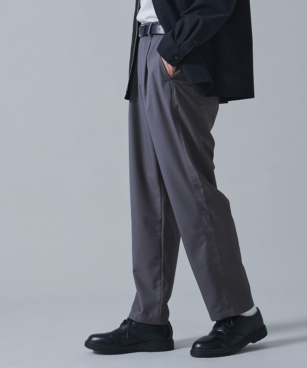 グレー　モデル：180㎝　L着用