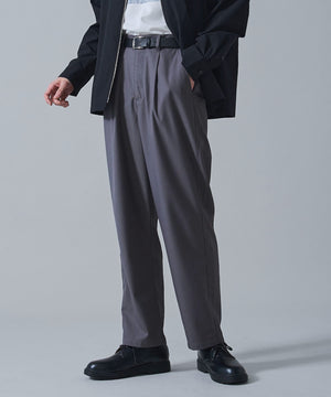 グレー　モデル：180㎝　L着用