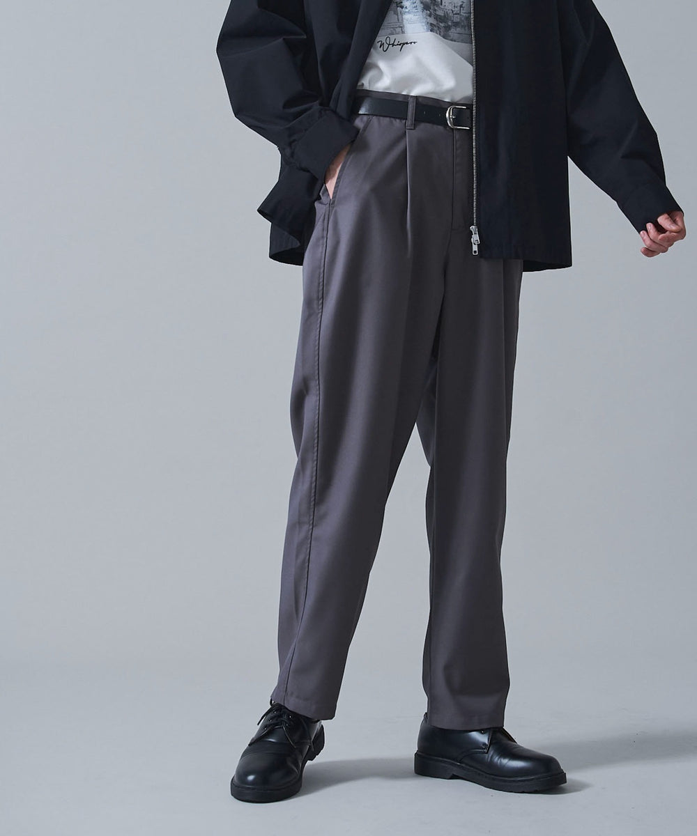 グレー　モデル：180㎝　L着用