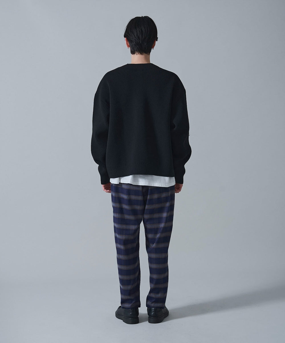 ブルーチェック　モデル：180㎝　L着用