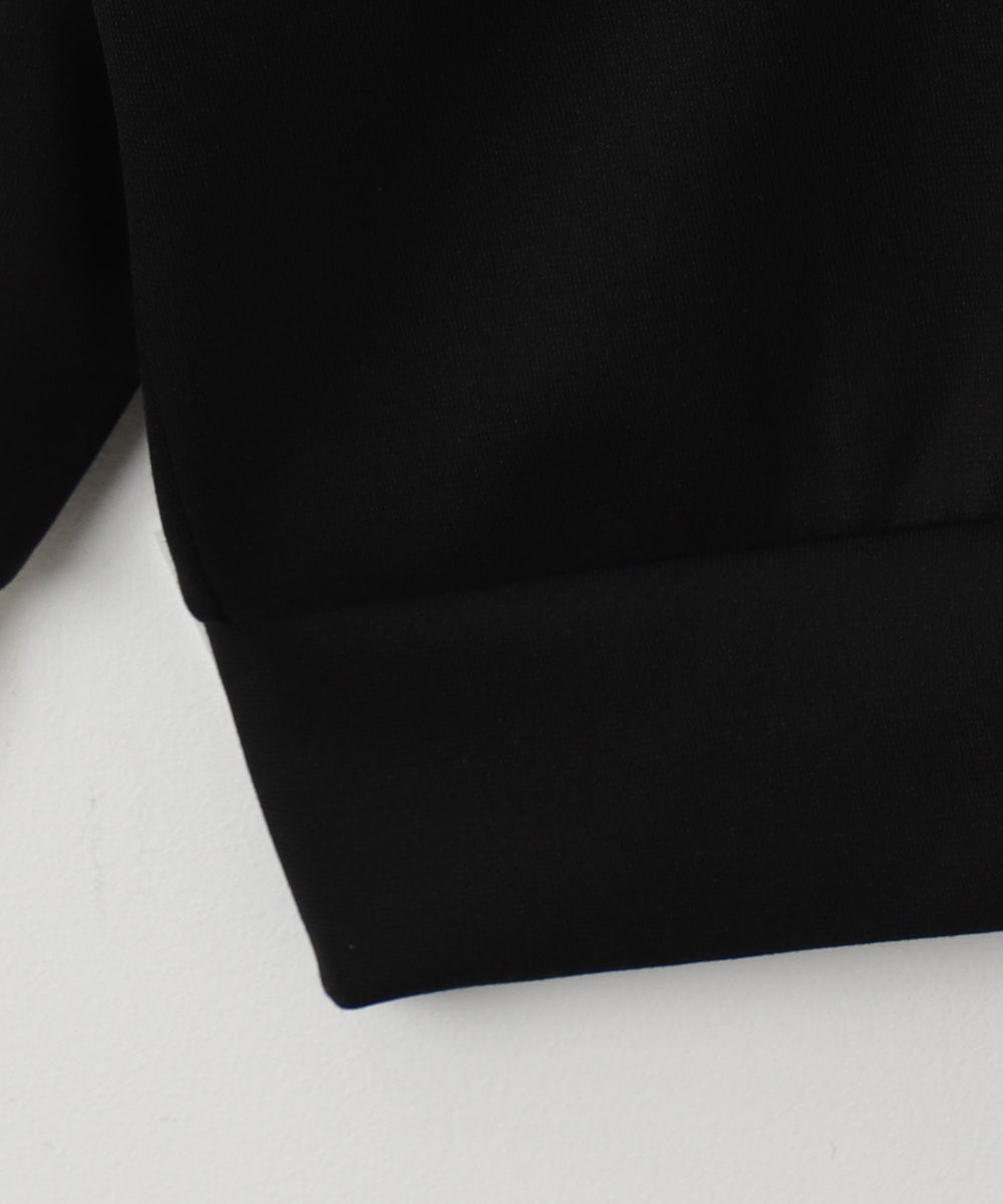 ドルマンポンチプルパーカー