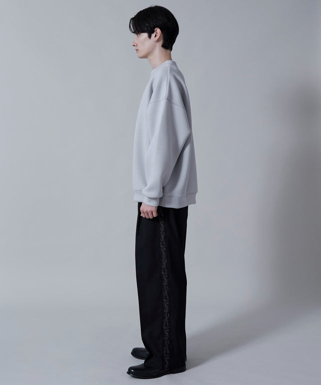 Lグレー モデル：180cm L着用