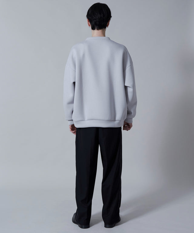 Lグレー モデル：180cm L着用