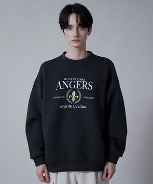 チャコール モデル：180cm L着用