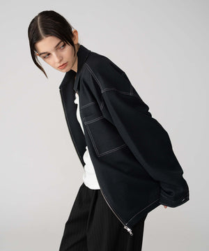 ブラック モデル：162cm 　M着用