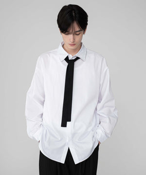 ホワイト モデル：180cm L着用