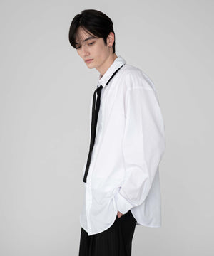 ホワイト モデル：180cm L着用