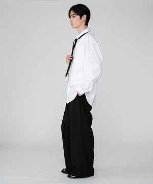 ホワイト モデル：180cm L着用